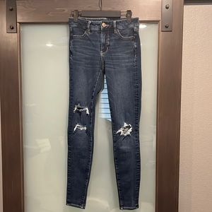 American Eagle blue skinny jeans
